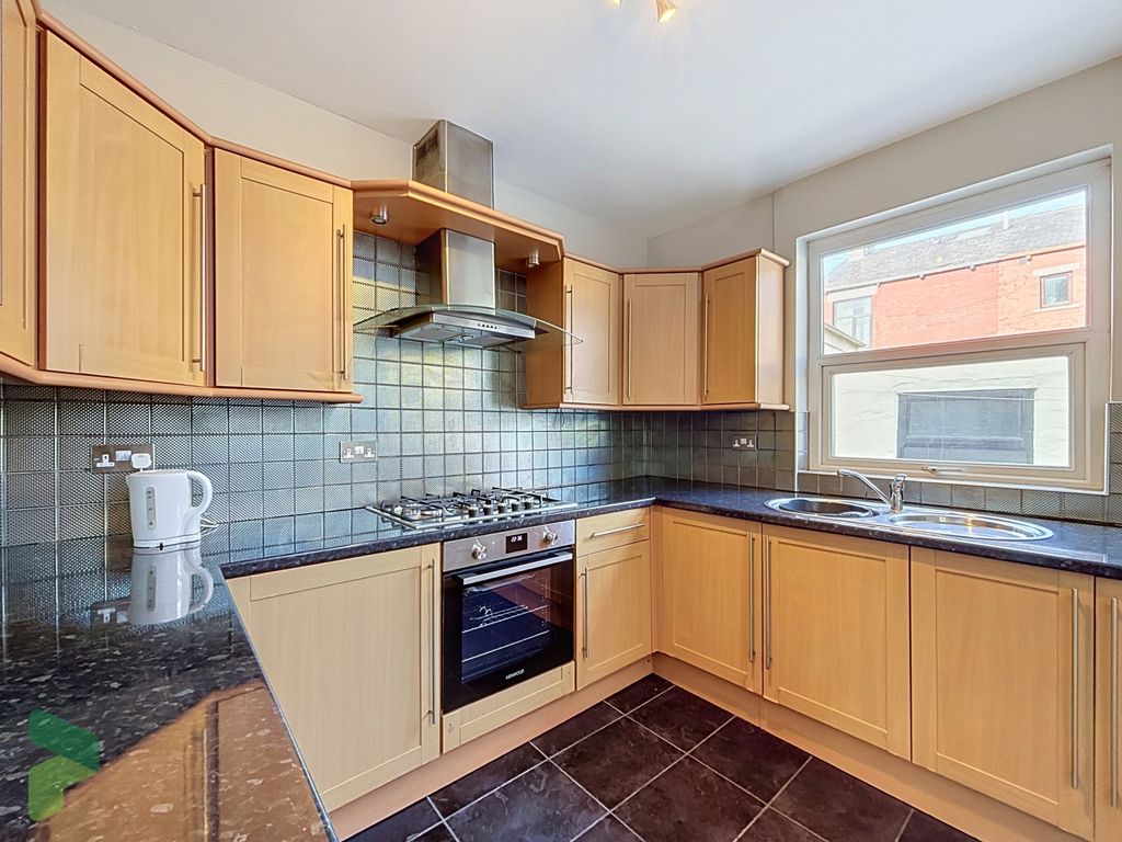 Property photo 1 of 16 Kitchen