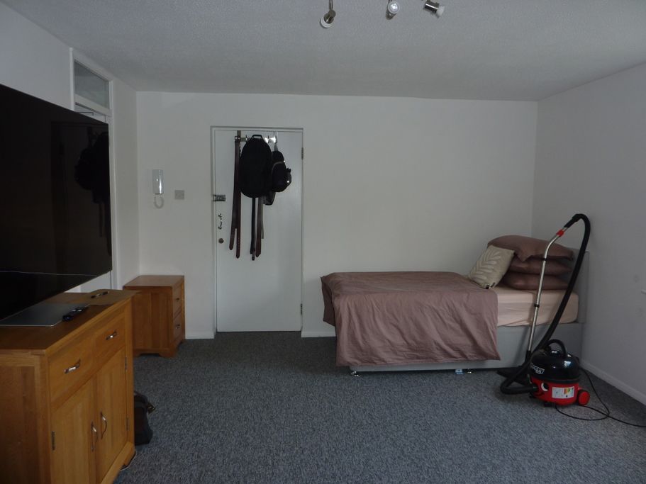 Property photo 2 of 8 Jpg