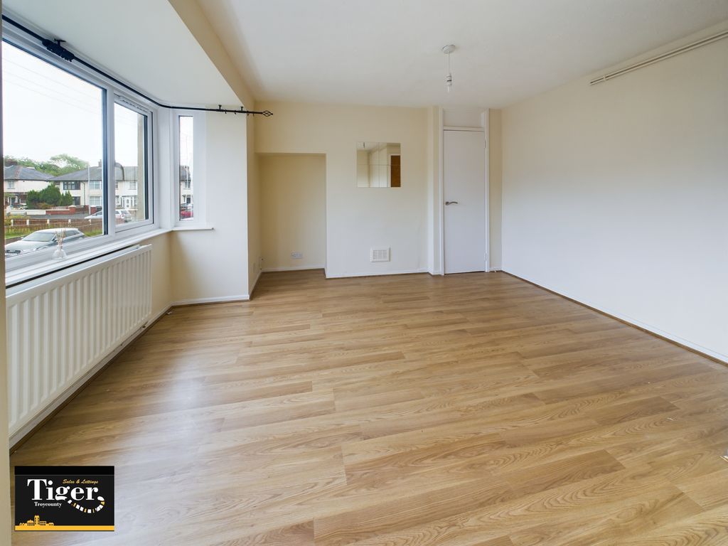 Property photo 2 of 6 Cam02176G0-Pr0320-Still004