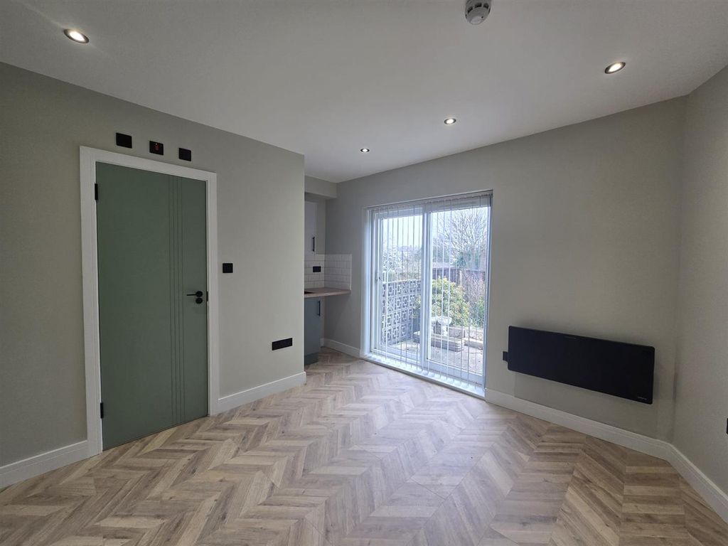 Property photo 2 of 8 Whatsapp Image 2026-03-06 At 11.22.53.Jpeg