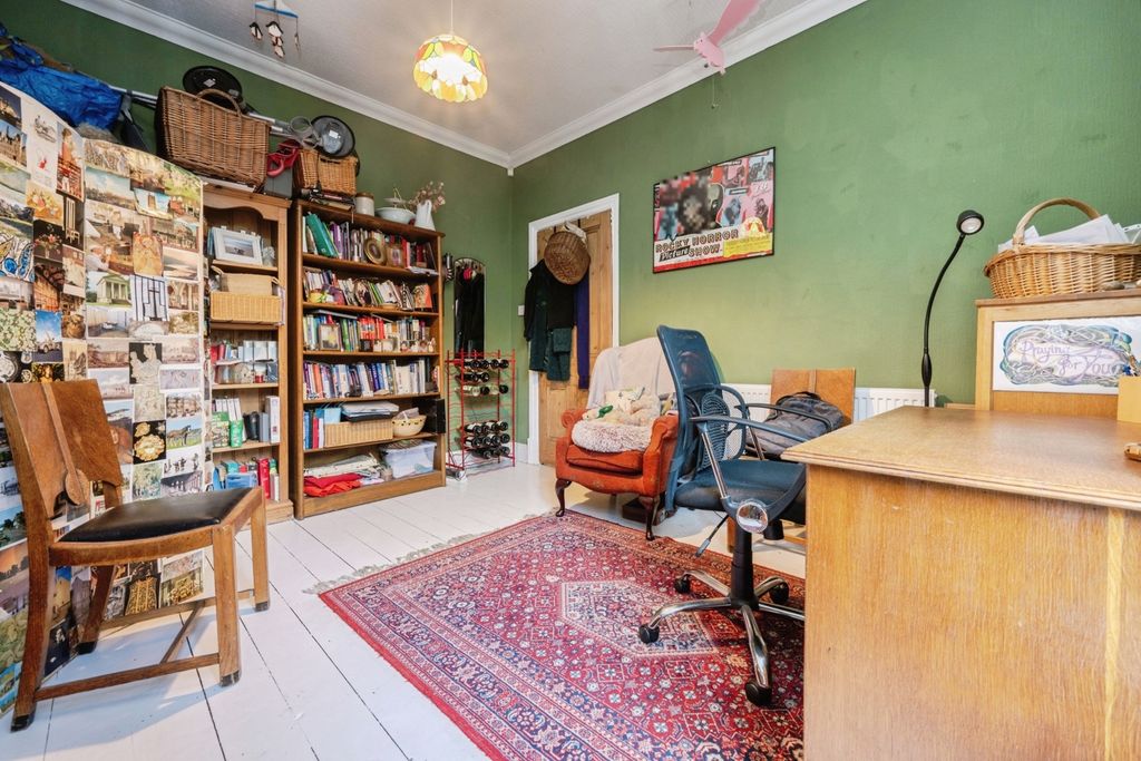 Property photo 3 of 20 Study