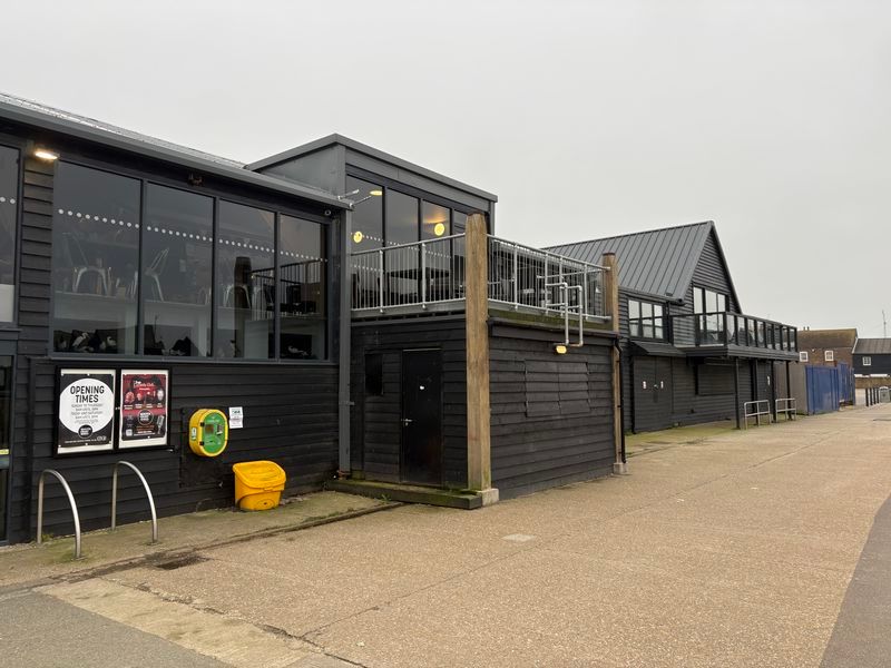 Property photo 1 of 10 Photo 7