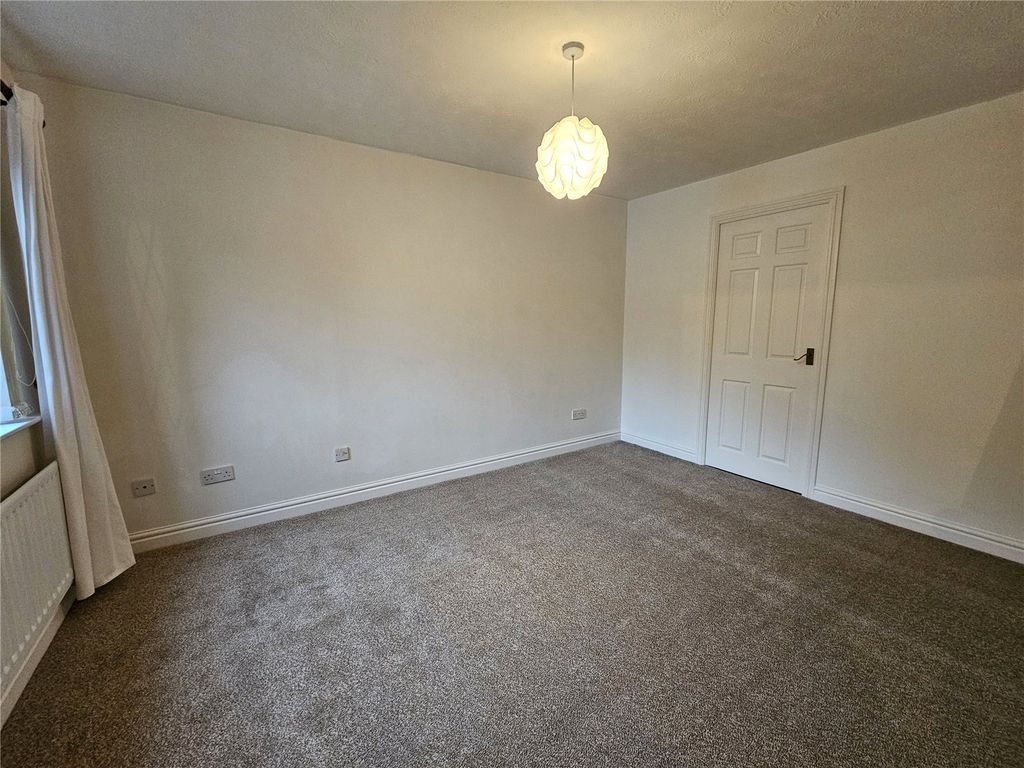 Property photo 2 of 10 Picture No. 22