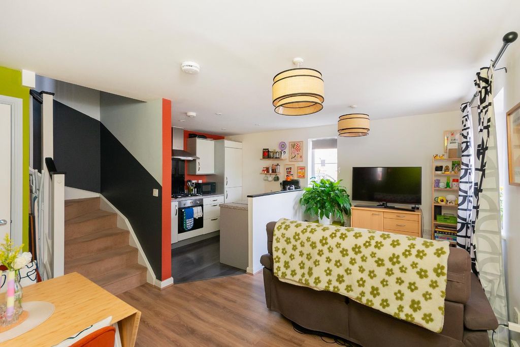 Property photo 3 of 24 0S2Cav - Reception B.Jpg