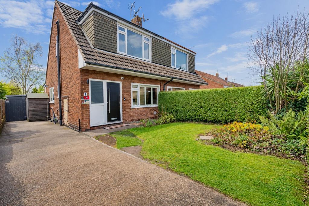 Property photo 3 of 11 52 Primley Park.Png