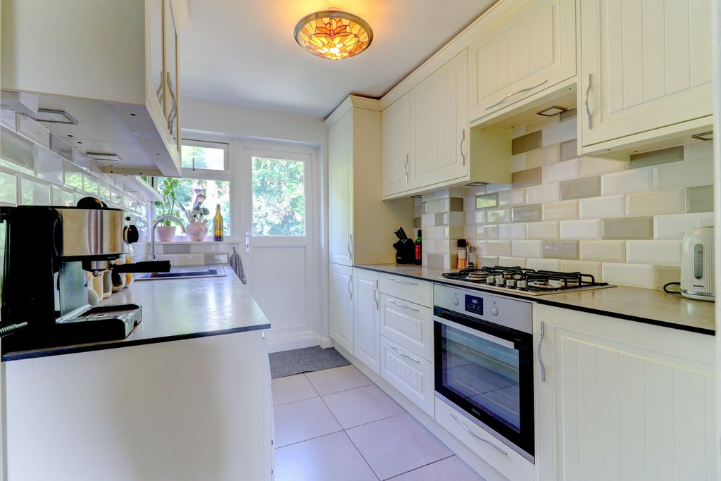 Property photo 3 of 11 Picture No. 09