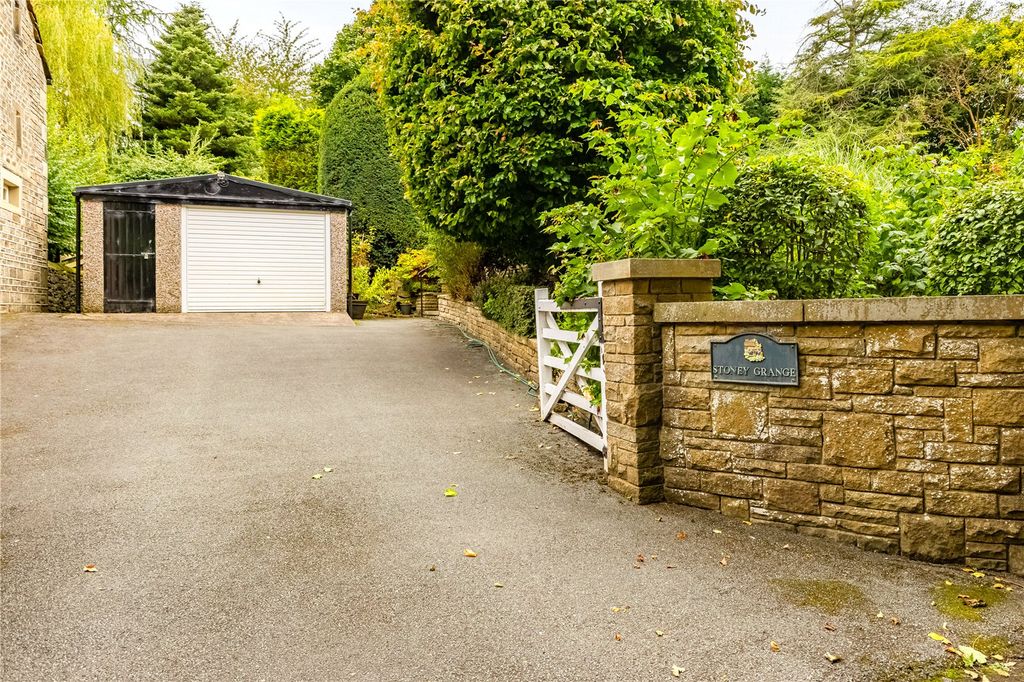 Additional image 22 of 3 bed detached house for saleStoney Bank Lane, Thongsbridge, Holmfirth HD9
