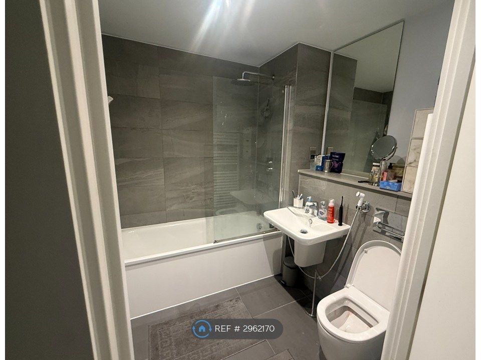 Property photo 3 of 5