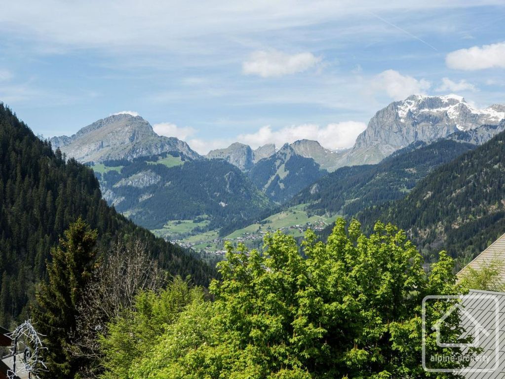 Property photo 3 of 40