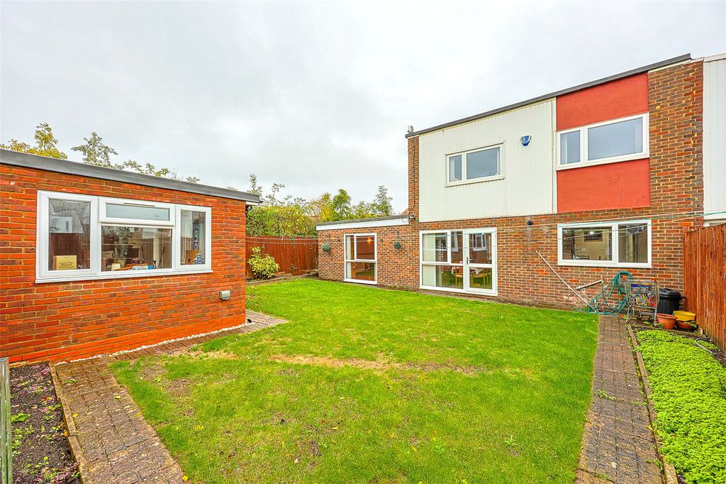 Property photo 1 of 28 Picture No. 22