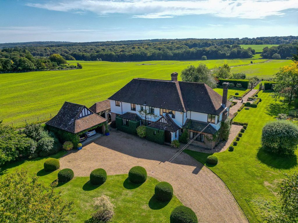 Property photo 1 of 29