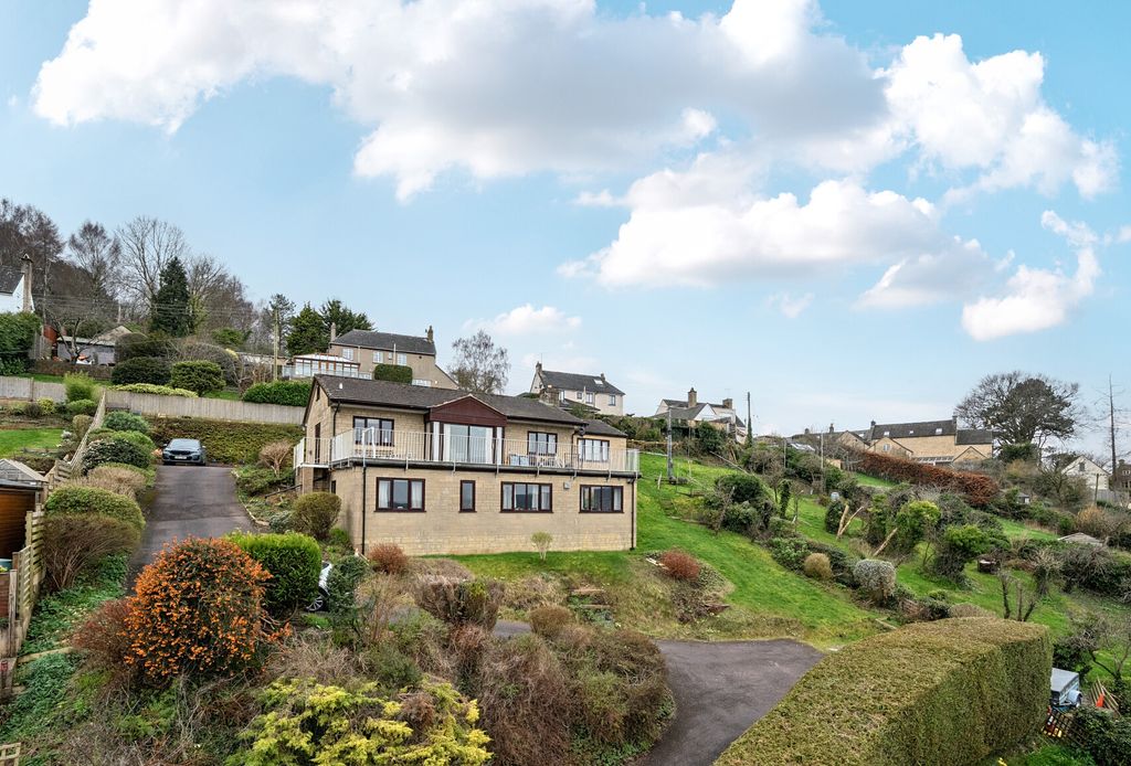 Property photo 1 of 25 1420355-3-69A7187...