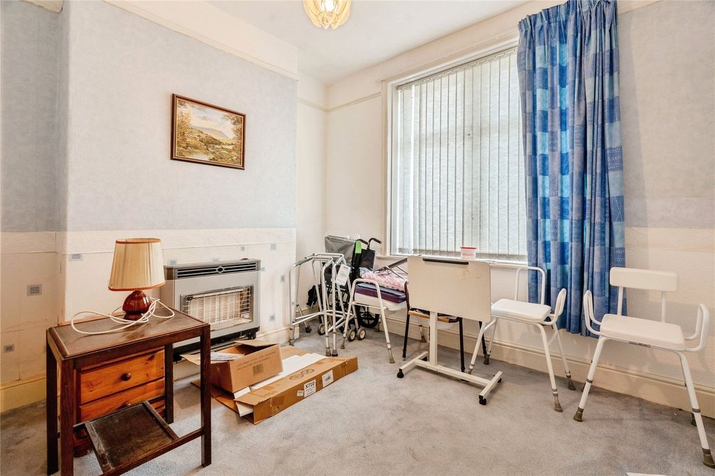 Property photo 3 of 16 Picture No. 28