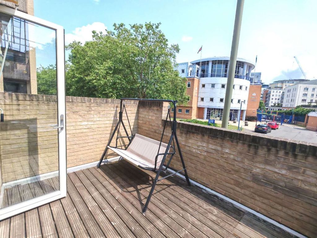 Property photo 1 of 19
