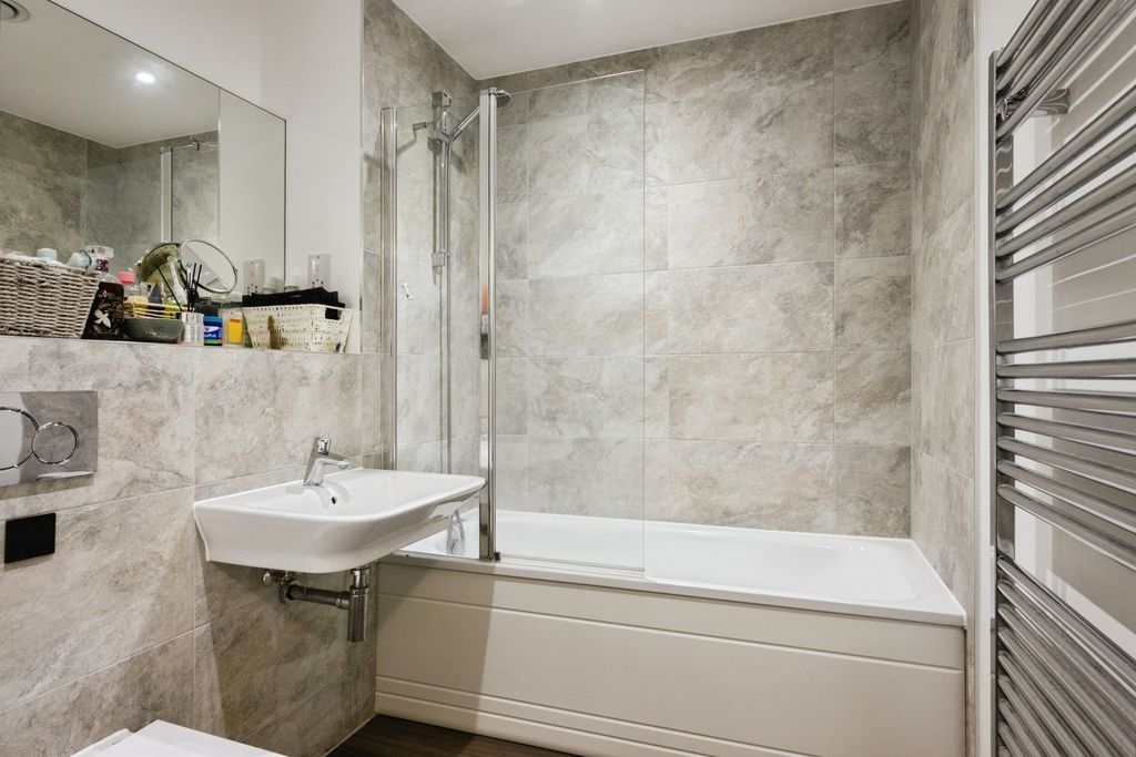 Property photo 3 of 13 Pbox-Img.Jpg