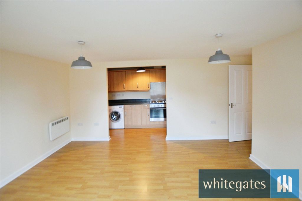 Property photo 2 of 6 Picture No. 11