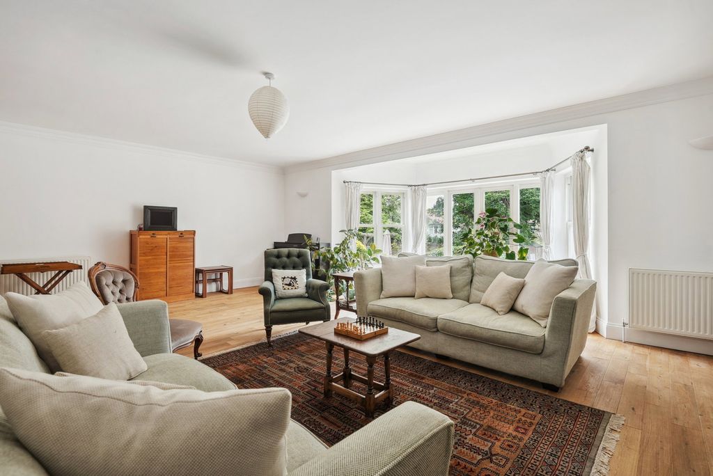 Additional image 30 of 7 bed detached house for salePaines Lane, Pinner Village HA5