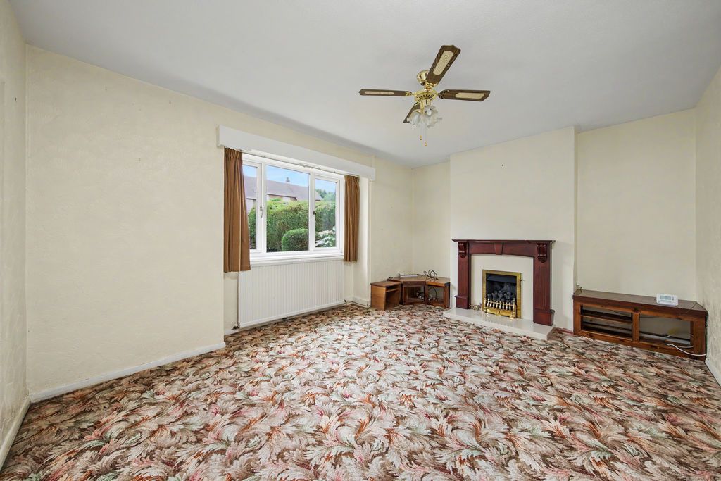 Property photo 2 of 29 Living Room