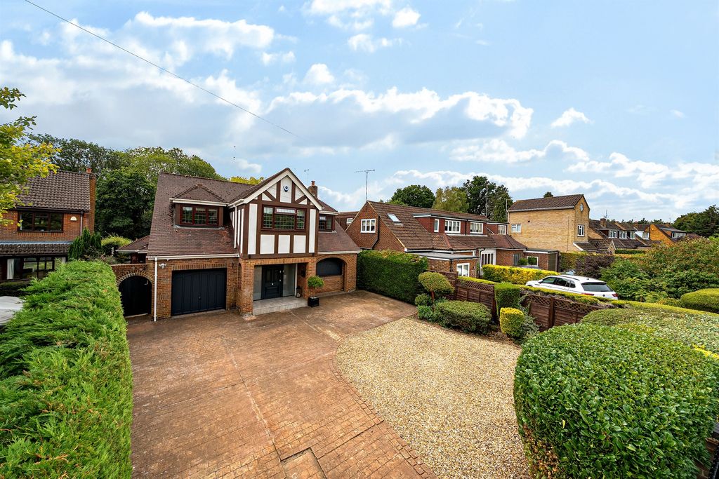 Property photo 1 of 29