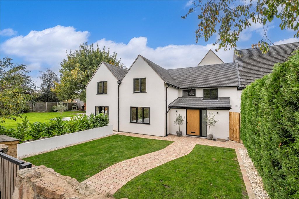 Property photo 1 of 47 Picture No. 56