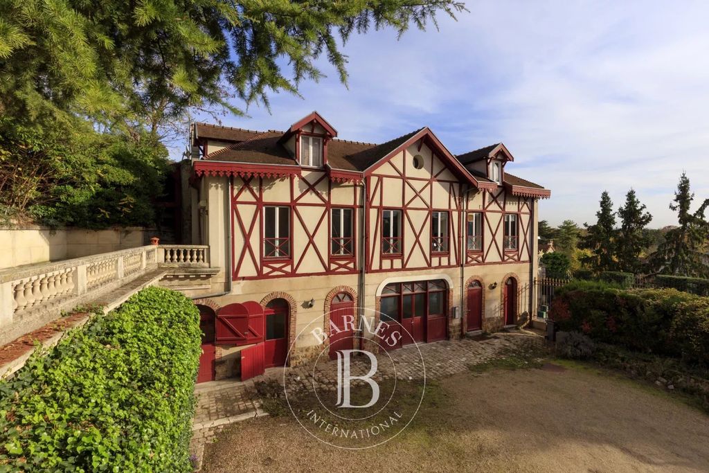 Property photo 1 of 20