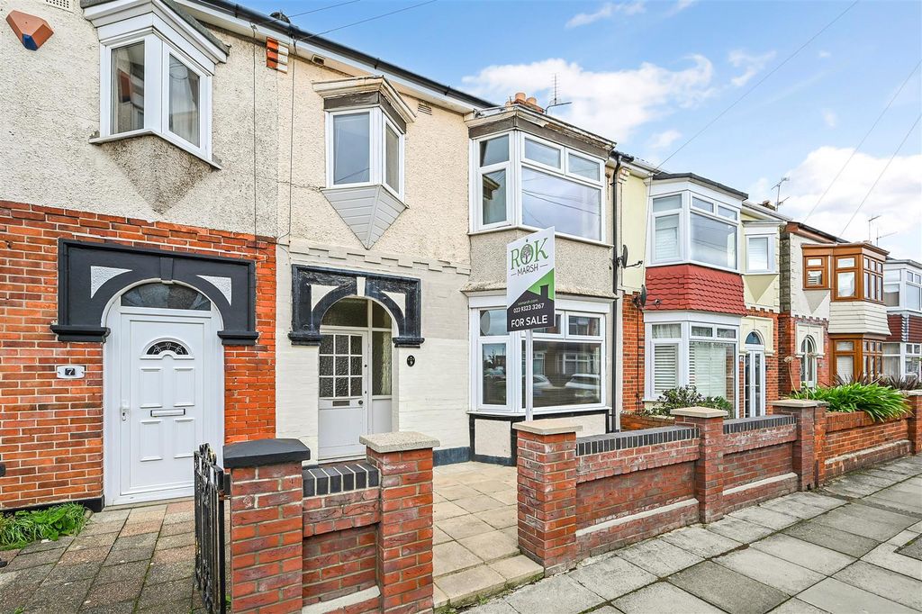 Property photo 1 of 30 Front