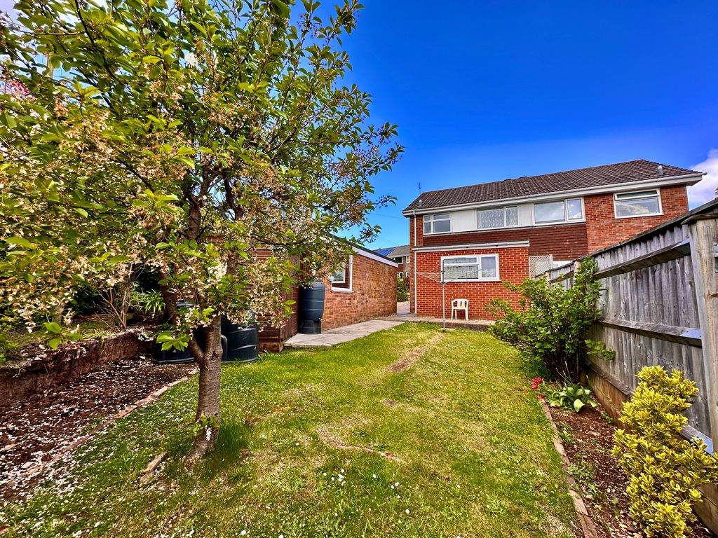 Property photo 1 of 46