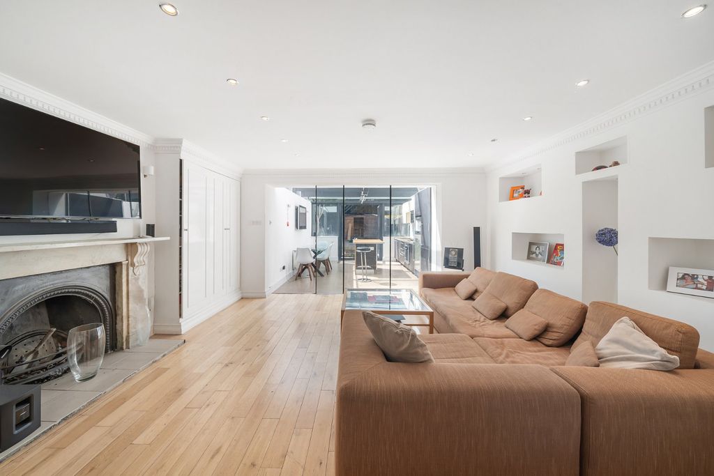 Property photo 1 of 15 Reception Room