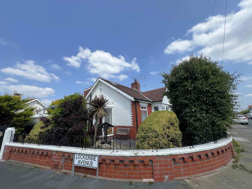 Property photo 1 of 20