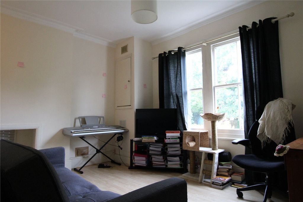 Property photo 2 of 5 Picture No. 03