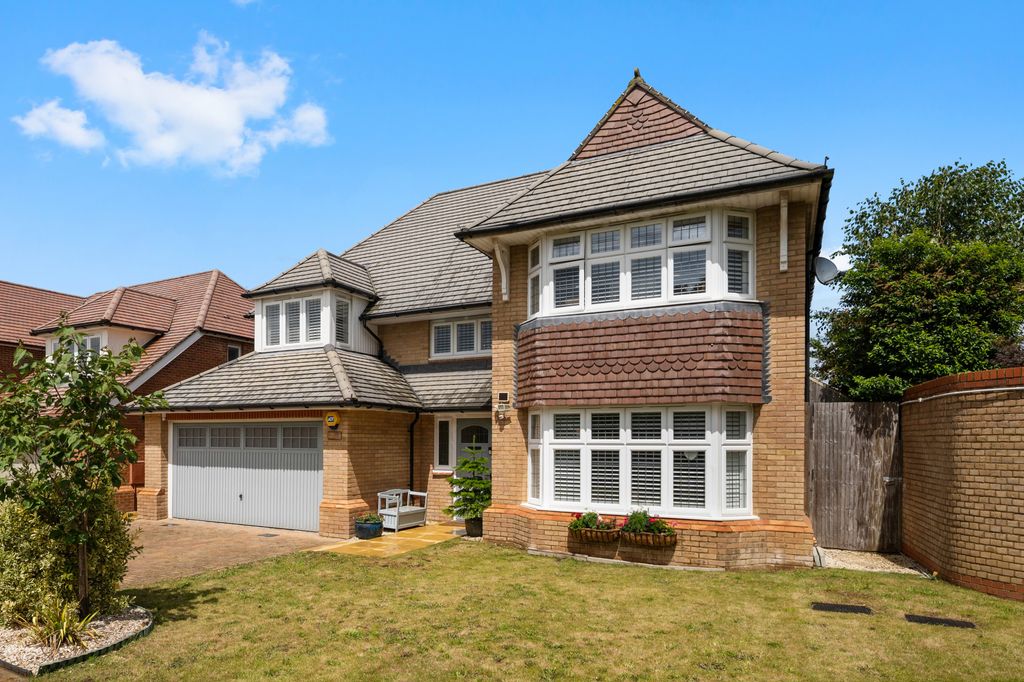 Property photo 1 of 20