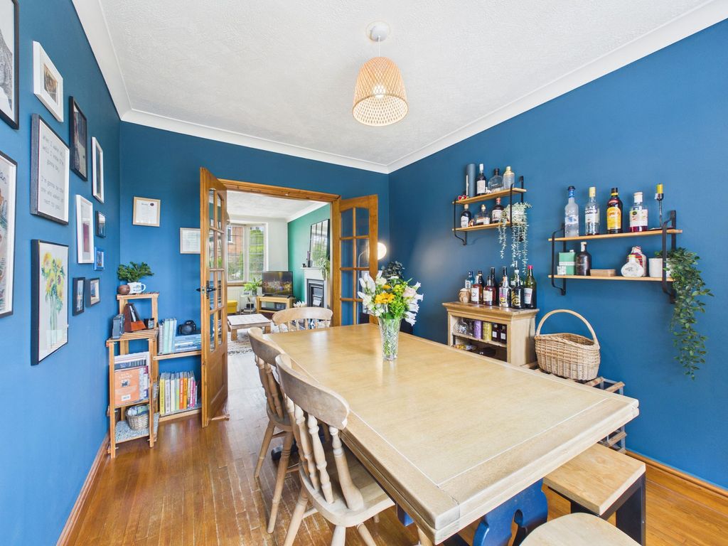 Property photo 3 of 27 Dining Room