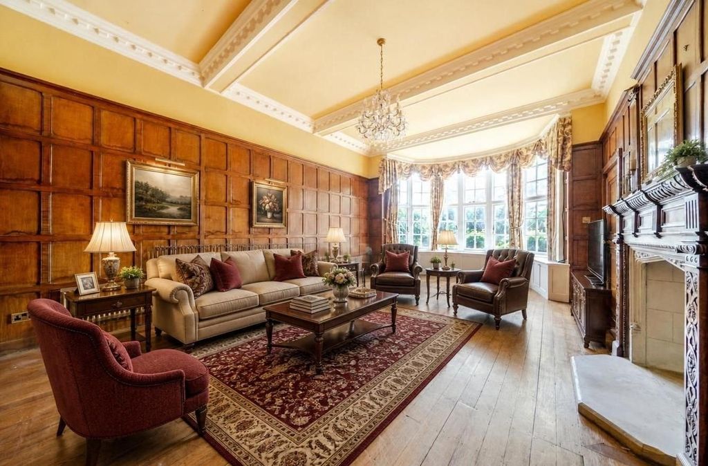 Additional image 2 of 2 bed flat for saleWilderness Road, Chislehurst, Kent BR7