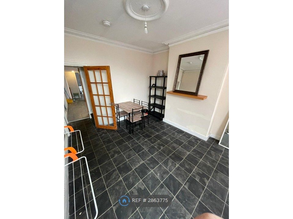 Property photo 3 of 9 Dining_Living Room