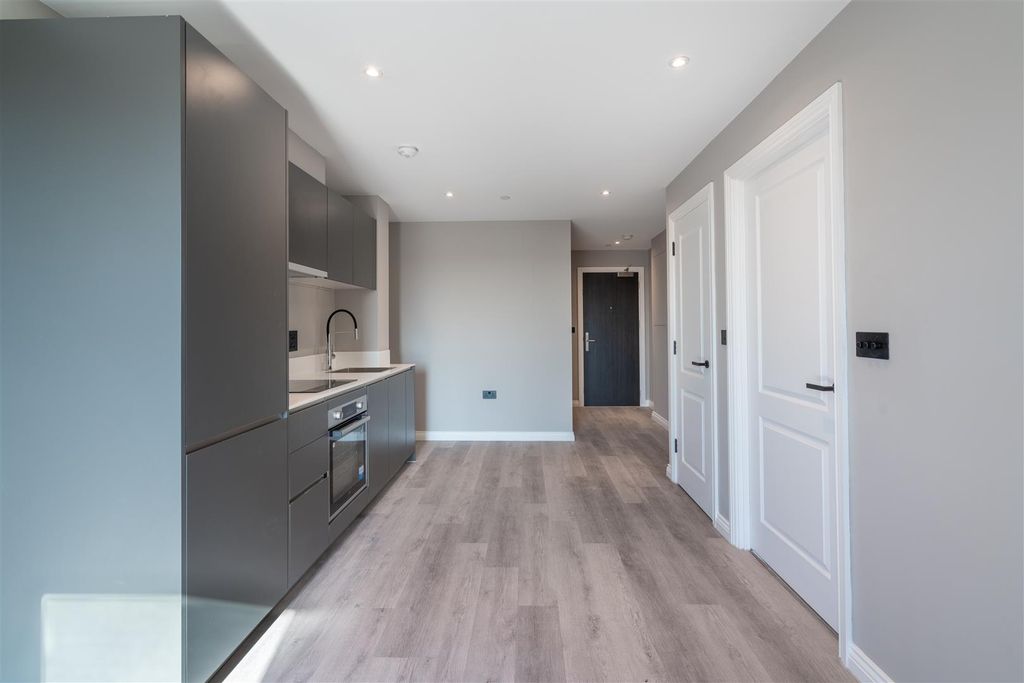 Property photo 3 of 11 _A7R9288-Hdr.Jpg