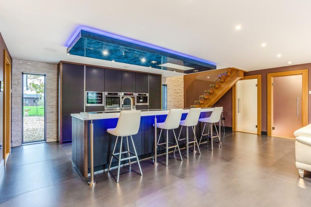 Additional image 4 of 5 bed detached house for saleAlmodington Lane, Earnley PO20