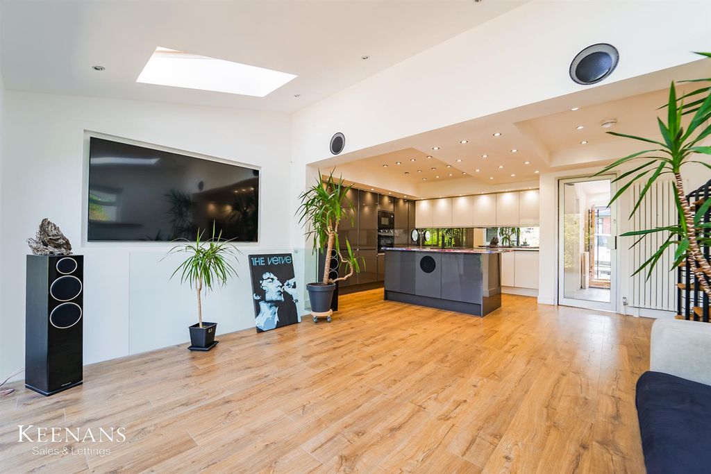 Property photo 2 of 44 2.Jpg