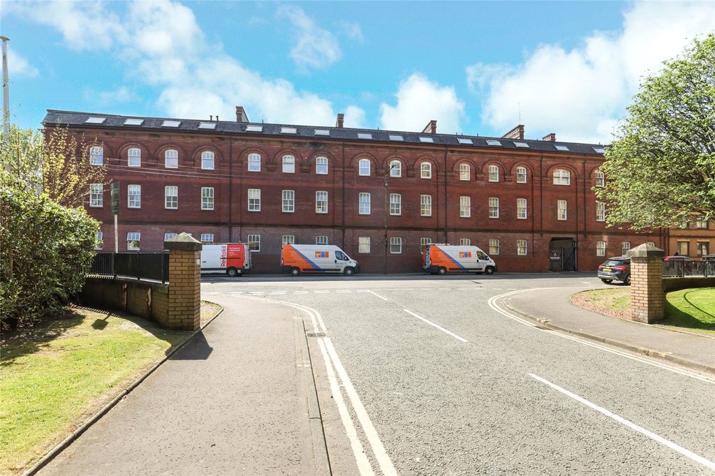 Property photo 1 of 17 Picture No. 21