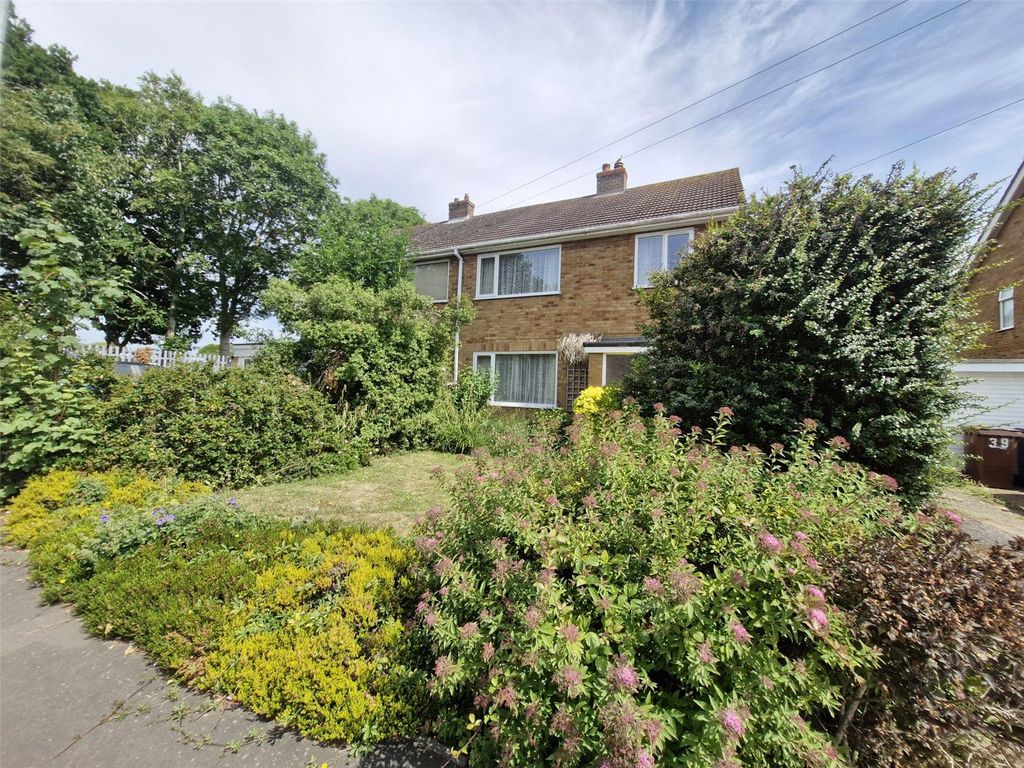 Property photo 1 of 11 Picture No. 23