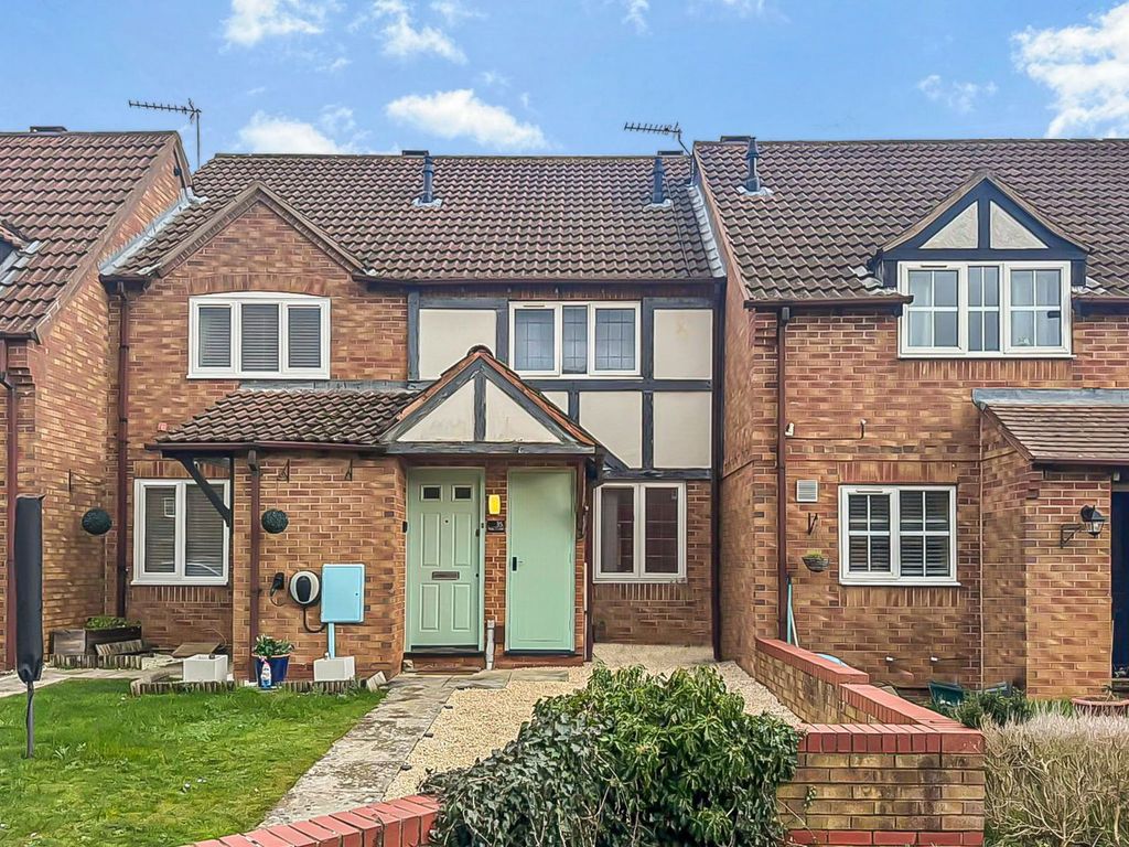 Property photo 1 of 17