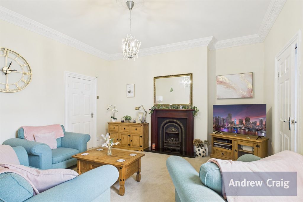 Property photo 1 of 14 (Main)