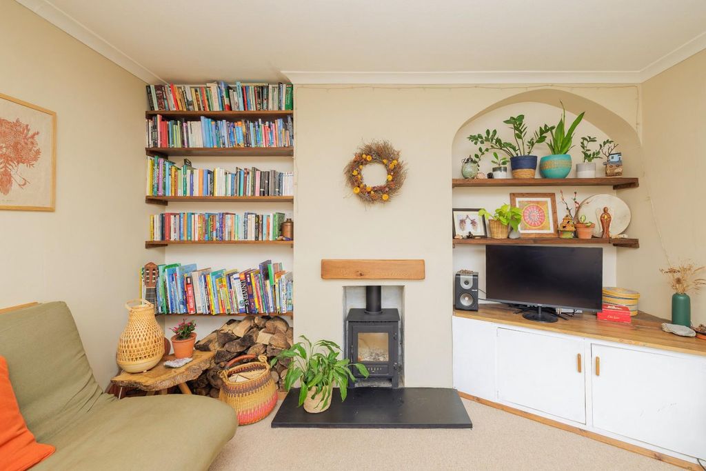 Property photo 3 of 28 Char9645.Jpg