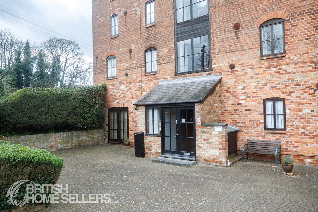 Property photo 1 of 9 Picture No. 05