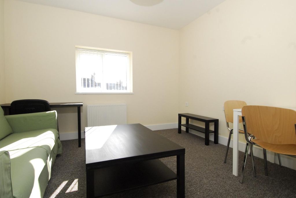 Property photo 1 of 3 6633Bc4B-3309-498F-9F4c-05c93190E1ce.Jpg