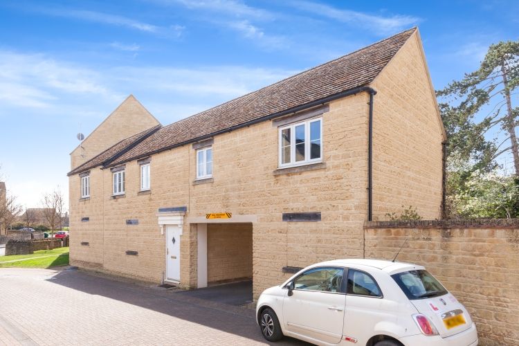 Property photo 1 of 9 278091