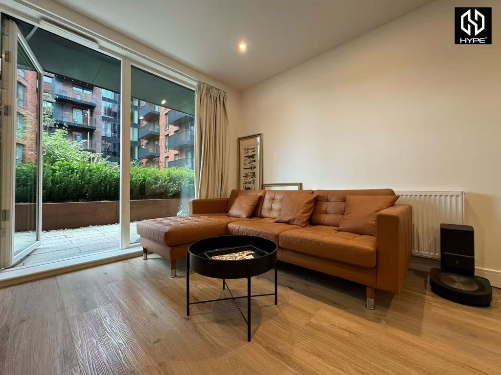 Property photo 1 of 5