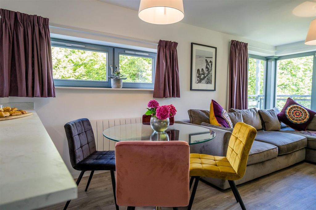 Property photo 2 of 5 City Walls 19-11.Jpg