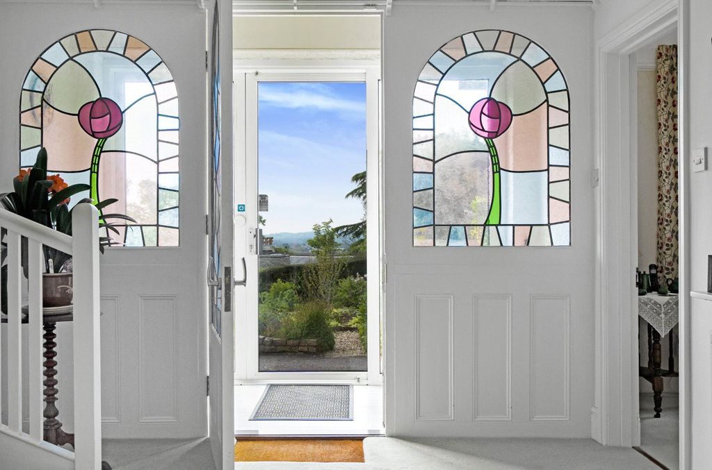 Property photo 3 of 17 Stain Glass