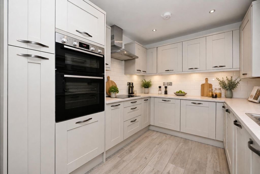 Additional image 3 of 4 bed semi-detached house for saleCherry Orchard, Lichfield - No Onward Chain WS14