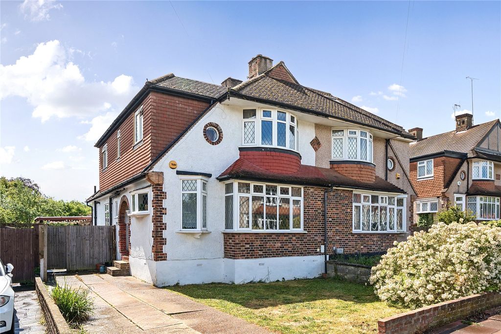 Property photo 1 of 19 Picture No. 05